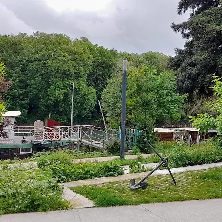 Val Andre * Le Port-Marly